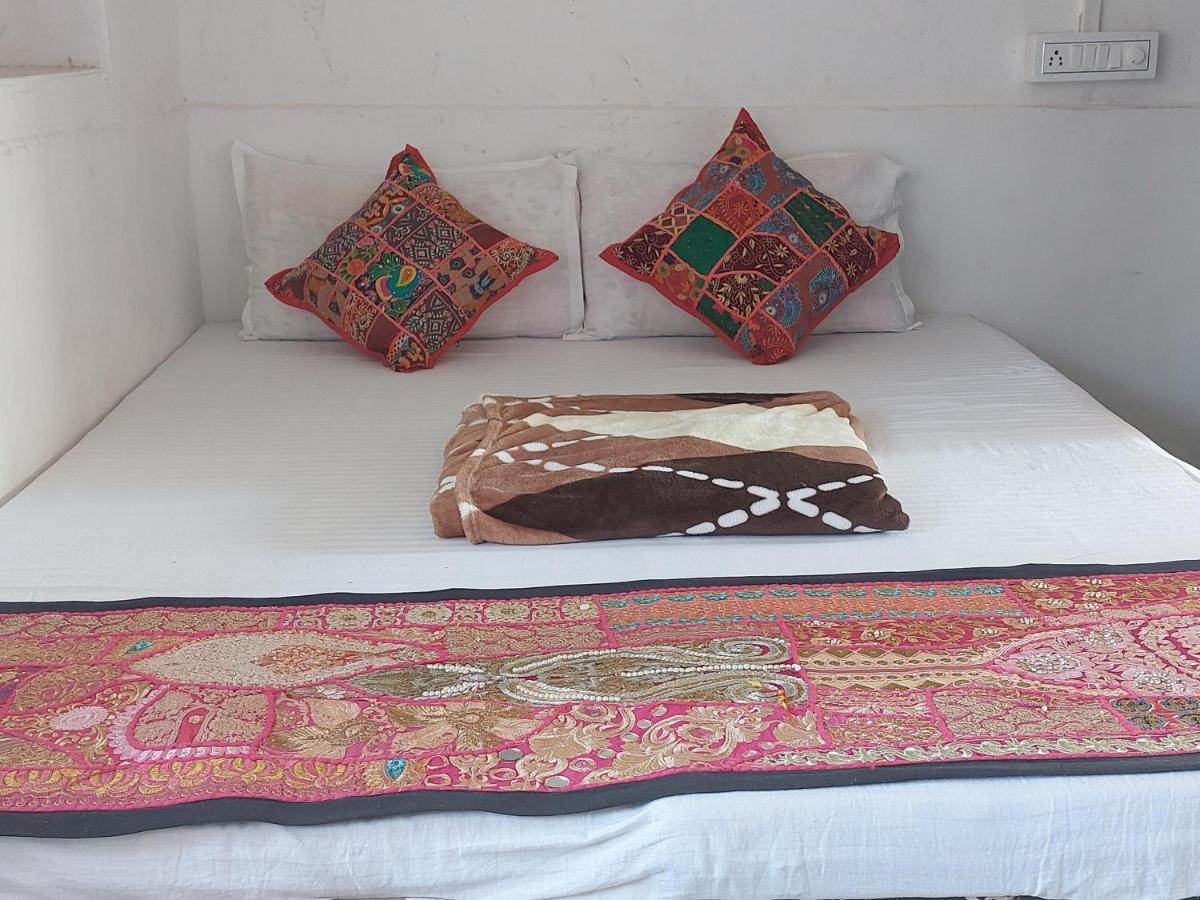 Hotel Kota Kunj Heritage Pushkar Ngoại thất bức ảnh