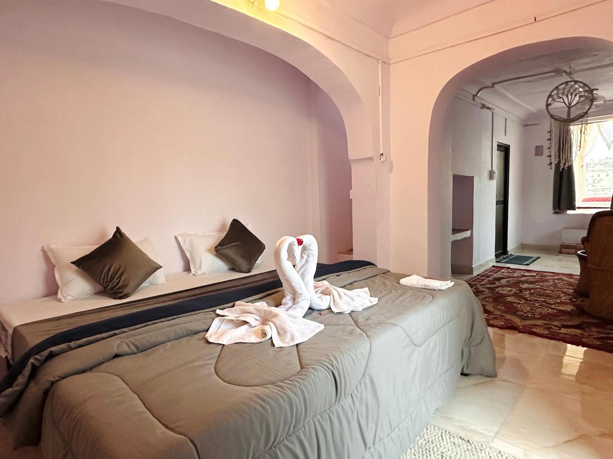 Hotel Kota Kunj Heritage Pushkar Ngoại thất bức ảnh